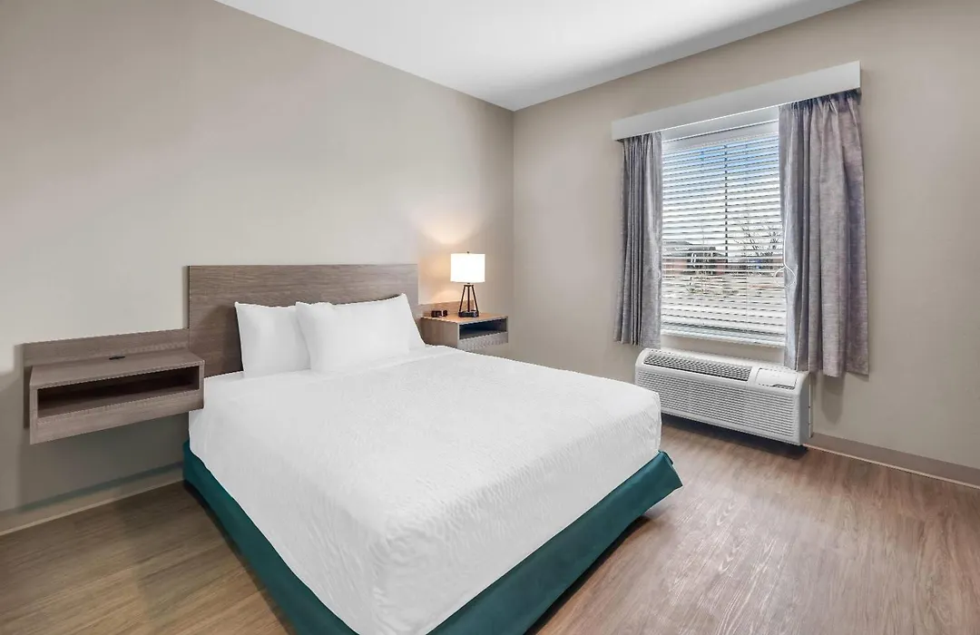 Echo Suites Extended Stay By Wyndham Colorado Springs Airport-1