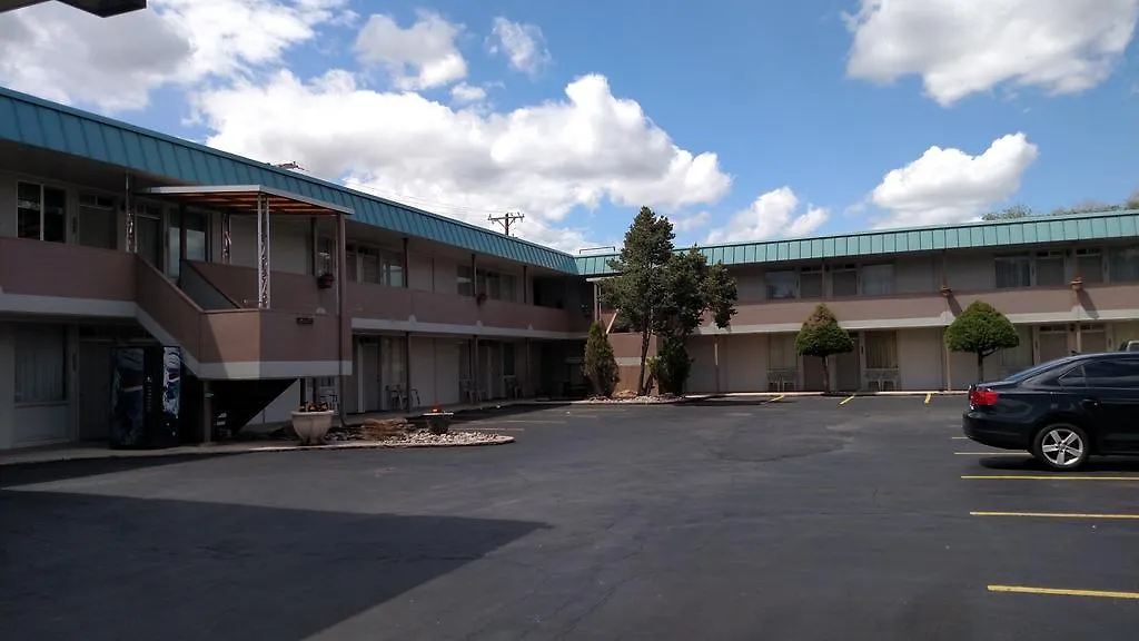 Modern Motel-1