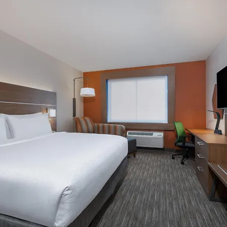 Holiday Inn Express & Suites - Colorado Springs South I-25 By Ihg-3