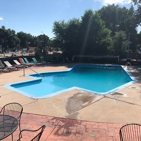 Rainbow Lodge And Inn-3