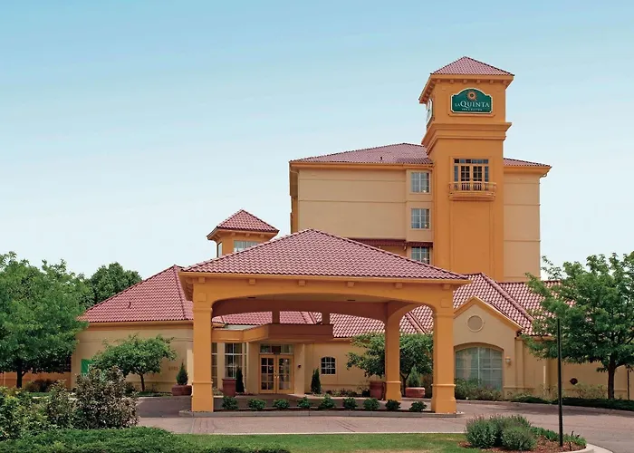 La Quinta By Wyndham Colorado Springs South Airport Hotel
